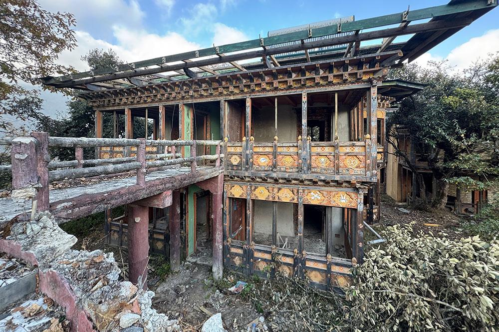 Trongsa Viewpoint Resort in ruins: Result of misinterpretation of law?